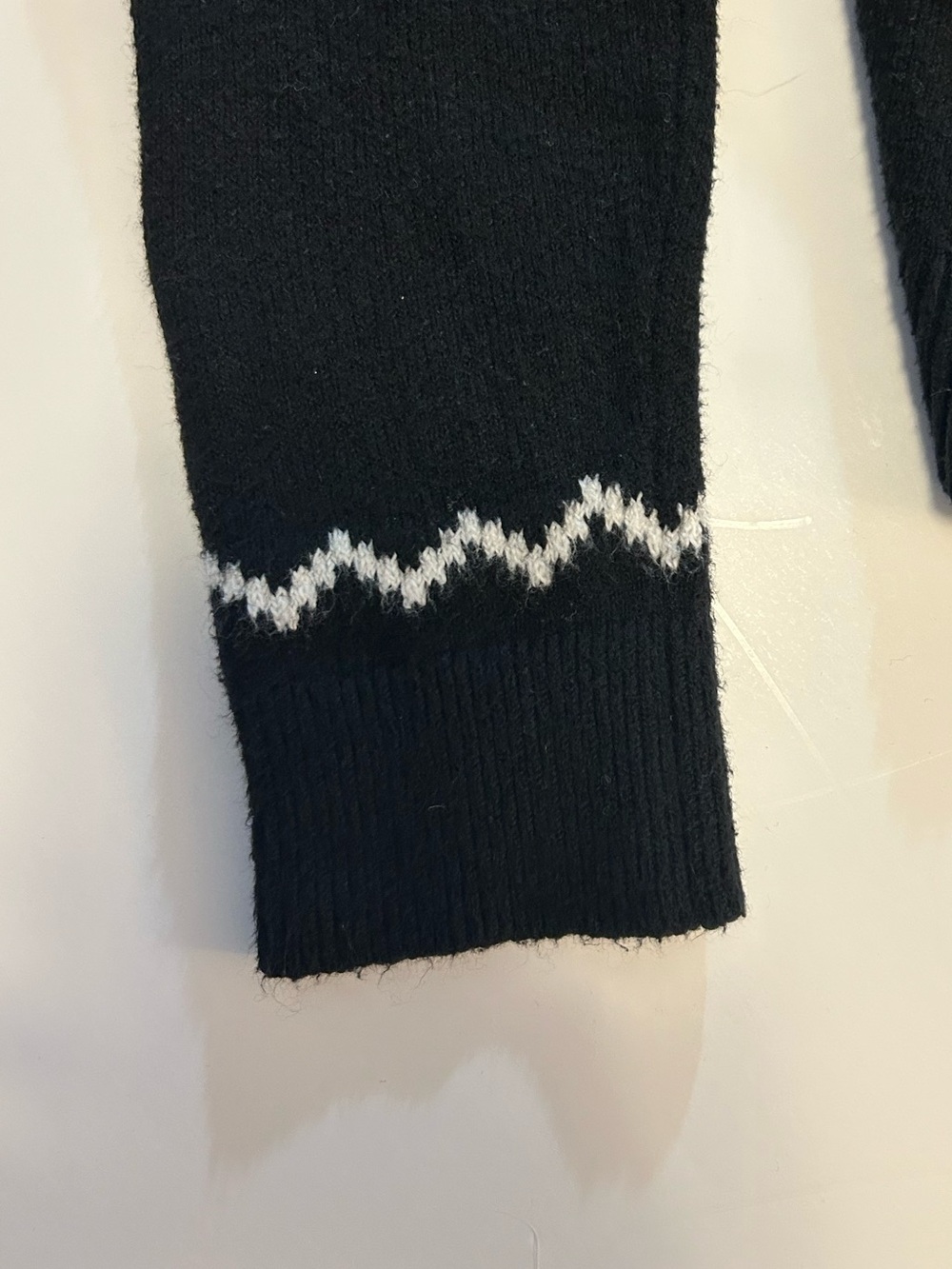 LOFT Black & White Fair Isle Crewneck Ski Sweater Gorpcore SZ S/P EUC Clean Girl - Picture 9 of 11